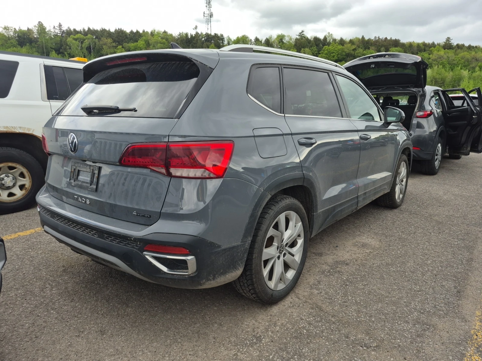 VW Taos COMFORTLINE, снимка 5 - Автомобили и джипове - 54858847