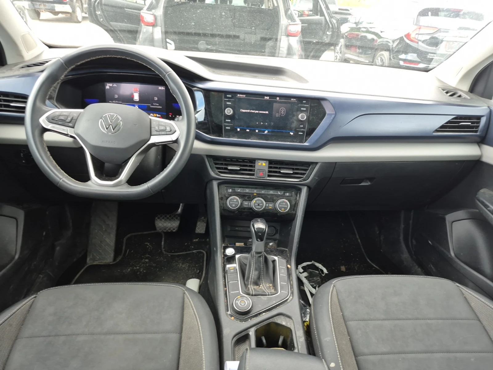 VW Taos COMFORTLINE, снимка 10 - Автомобили и джипове - 54858847