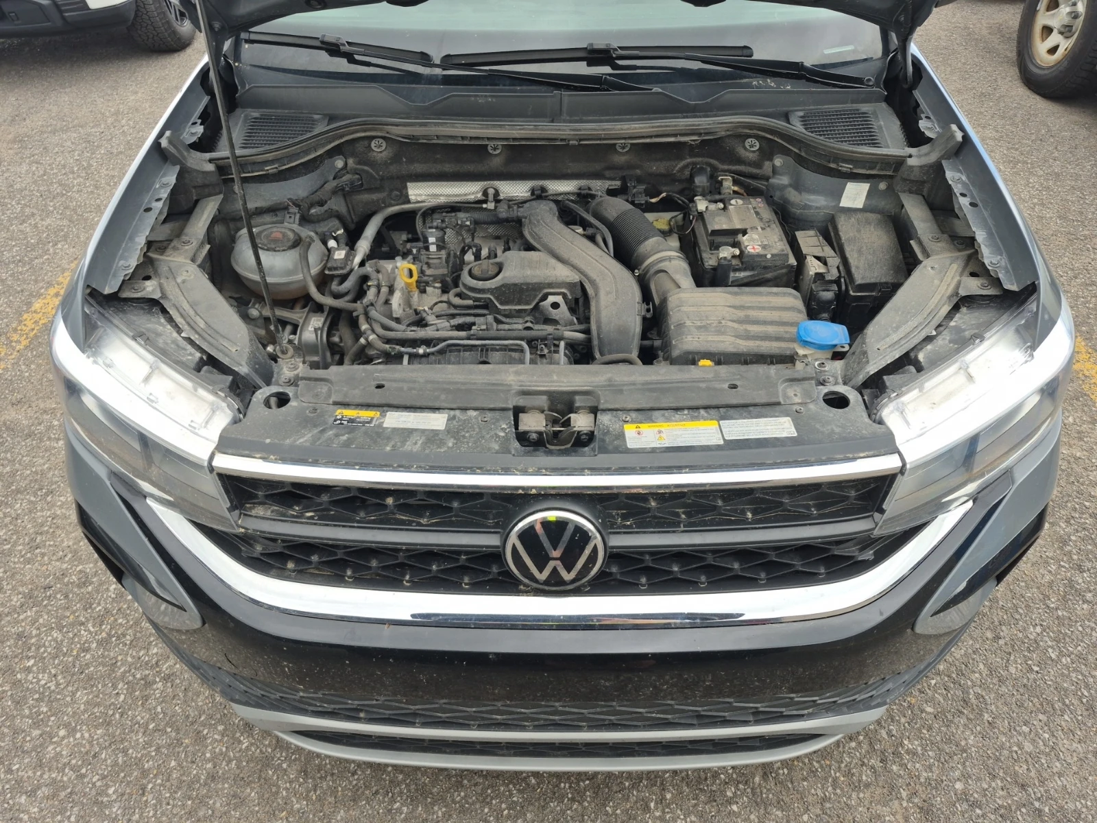VW Taos COMFORTLINE, снимка 6 - Автомобили и джипове - 54858847