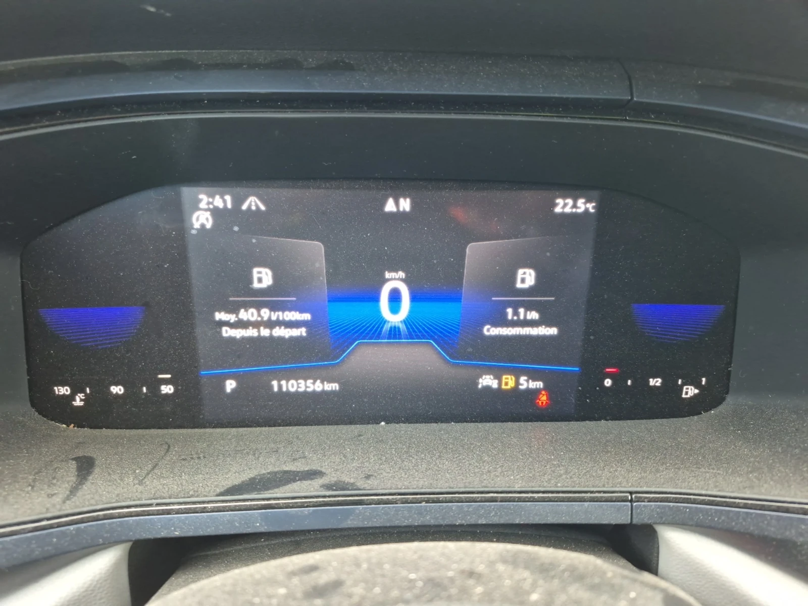 VW Taos COMFORTLINE, снимка 12 - Автомобили и джипове - 54858847