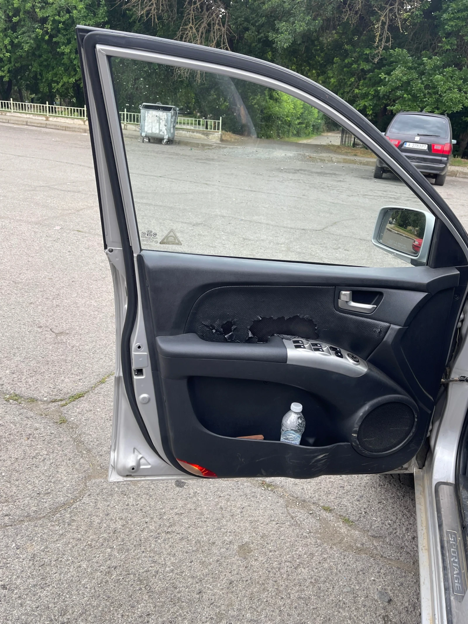 Kia Sportage, снимка 6 - Автомобили и джипове - 55216693
