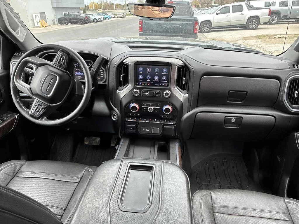 Gmc Sierra Denali Crew Cab 4WD, снимка 5 - Автомобили и джипове - 56117680