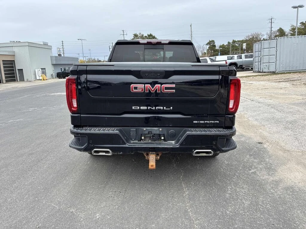 Gmc Sierra Denali Crew Cab 4WD, снимка 3 - Автомобили и джипове - 56117680