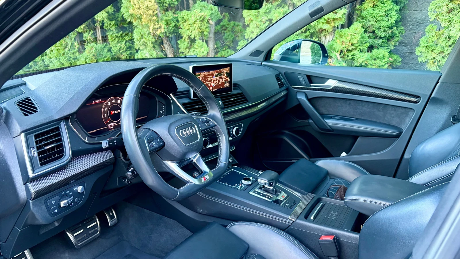 Audi SQ5 3.0 TFSi PRESTIGE , снимка 8 - Автомобили и джипове - 56350597