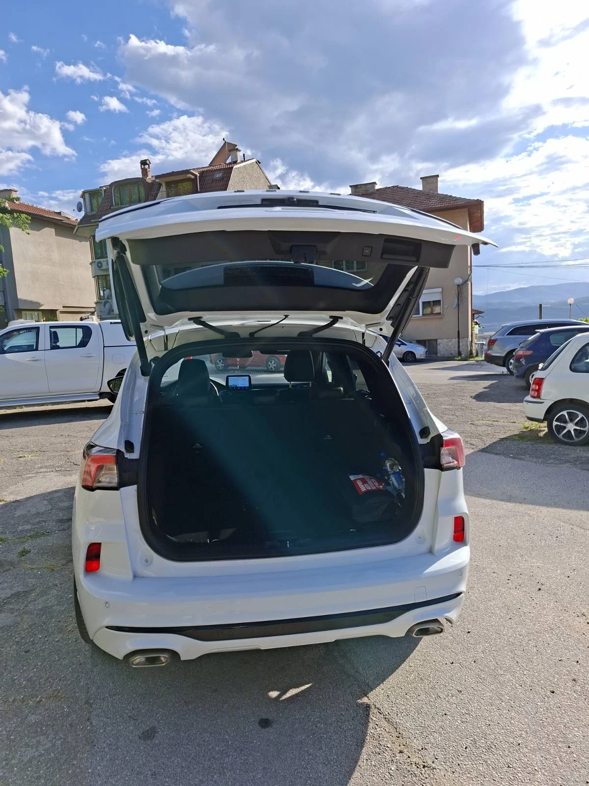 Ford Kuga, снимка 5 - Автомобили и джипове - 56537317