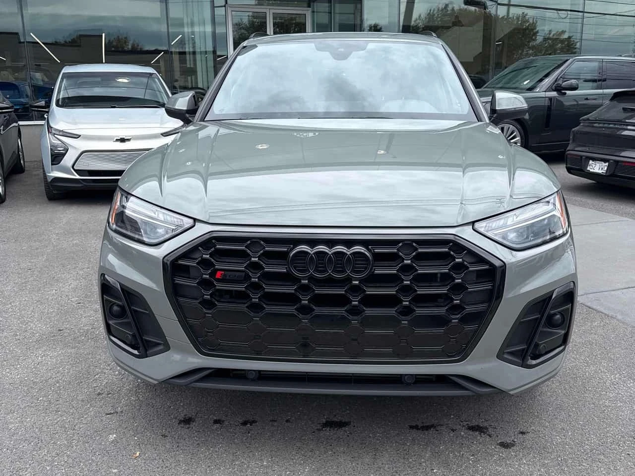 Audi SQ5 * Progressiv * CARFAX * , снимка 6 - Автомобили и джипове - 56600952