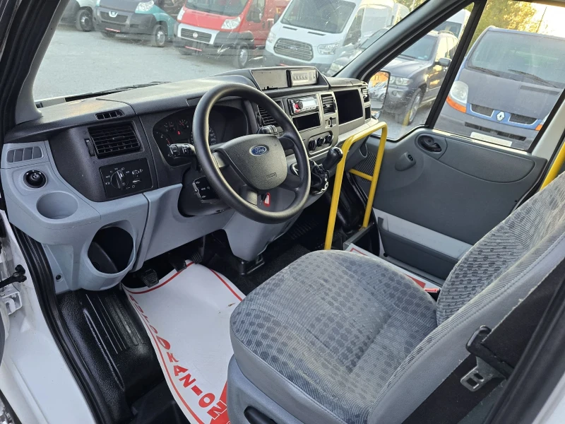 Ford Transit 2.2TDCI 8+ 1 Дълга база Климатик, снимка 9 - Бусове и автобуси - 47693689