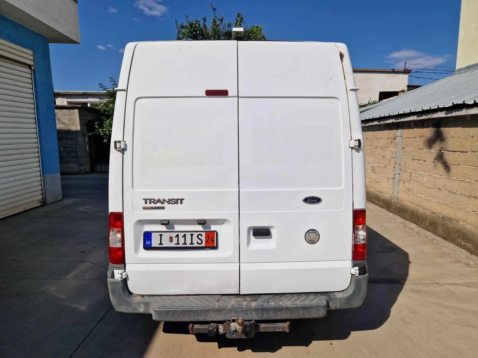 Ford Transit 2.0TDCI 120 к.с - изображение 4