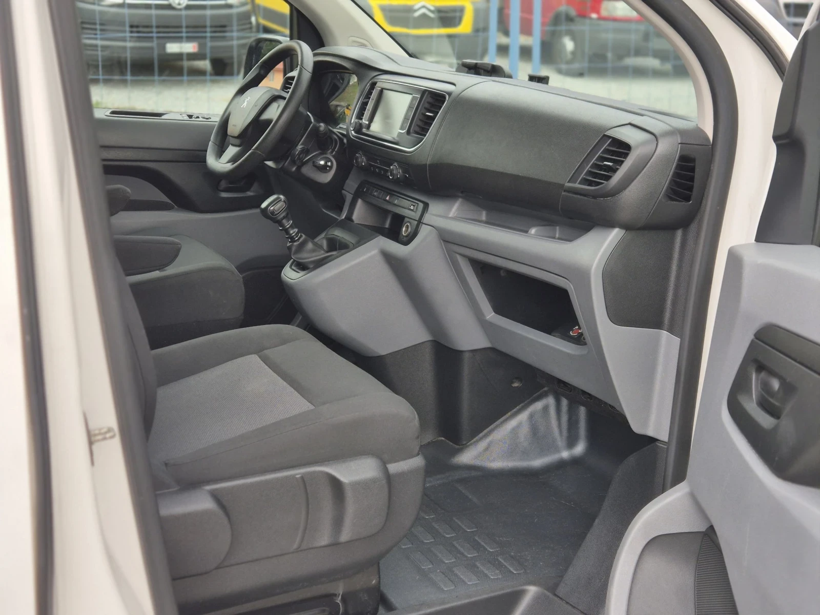 Peugeot Expert 2.0HDI MAXXSi - изображение 10