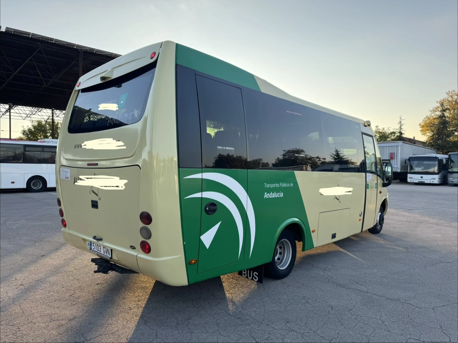Iveco Daily 65C 18 WAY 29-Места - изображение 4