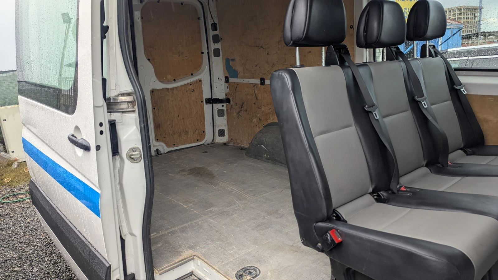 VW Crafter 2.0 TDI 6 места, снимка 15 - Бусове и автобуси - 53812601