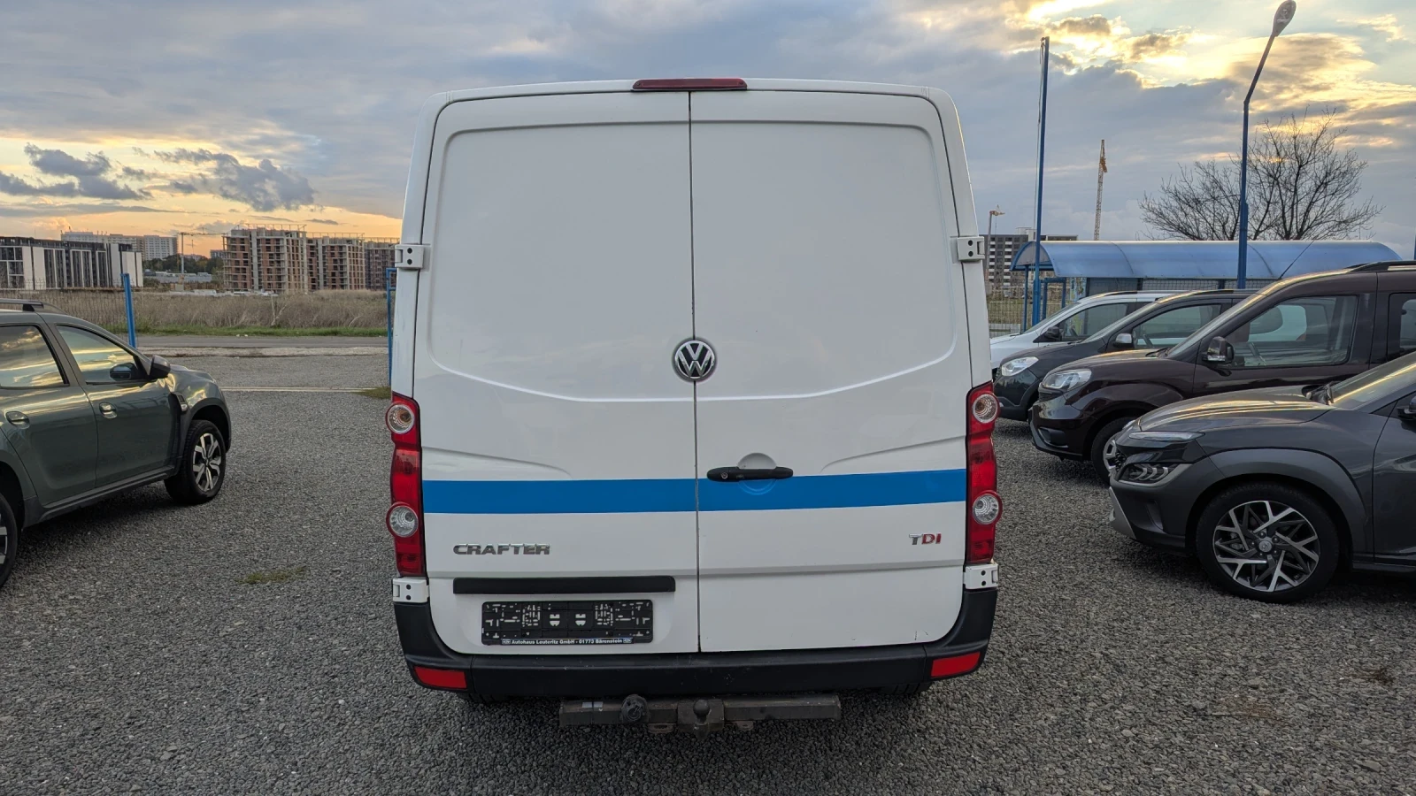 VW Crafter 2.0 TDI 6 места, снимка 5 - Бусове и автобуси - 53812601