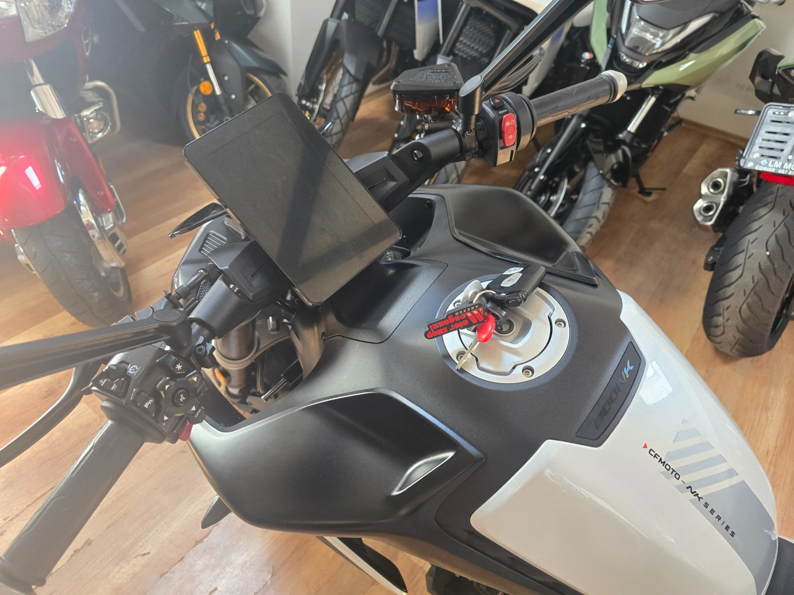 Cfmoto NK 800 ABS TRC APP , снимка 4 - Мотоциклети и мототехника - 55565975