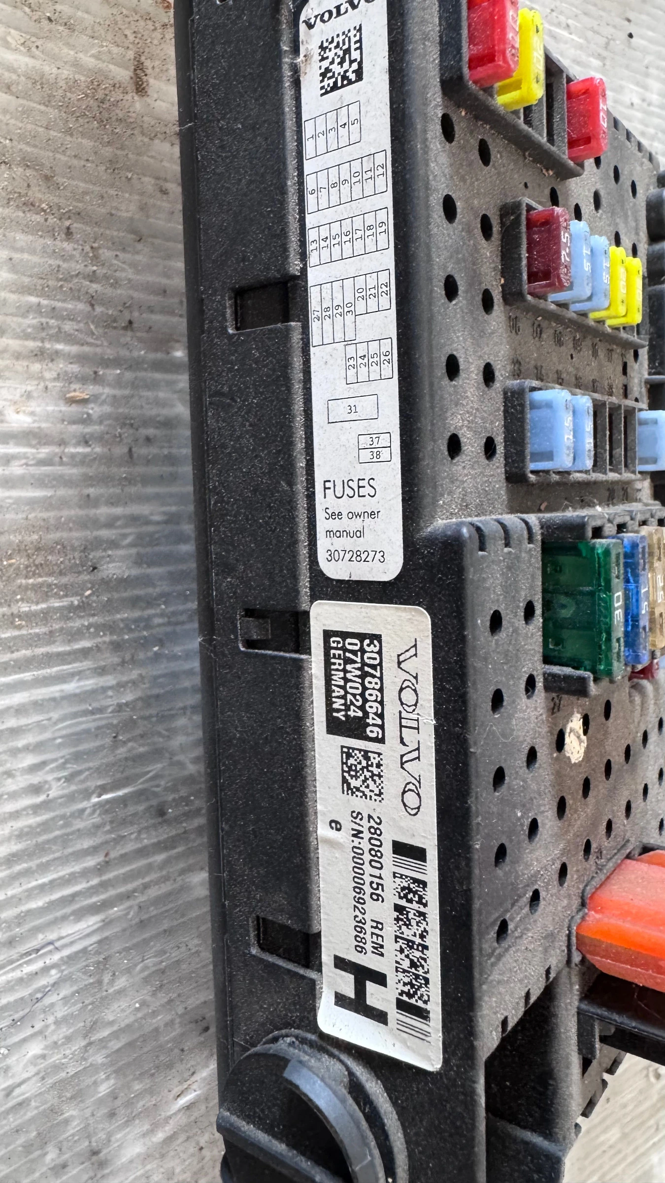   (  BSI / BSM )  Volvo XC70 - 28080156 | Mobile.bg   2