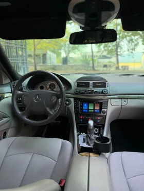 Mercedes-Benz E 320, снимка 12