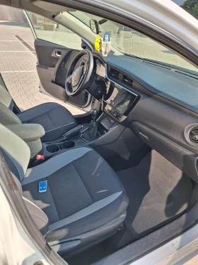 Toyota Auris | Mobile.bg � ����� ������ 9
