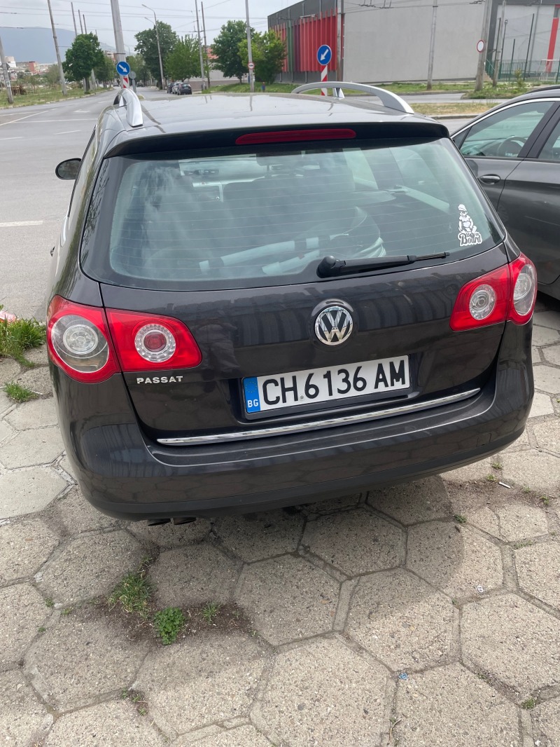 VW Passat 2.0 tdi, снимка 7 - Автомобили и джипове - 45316591