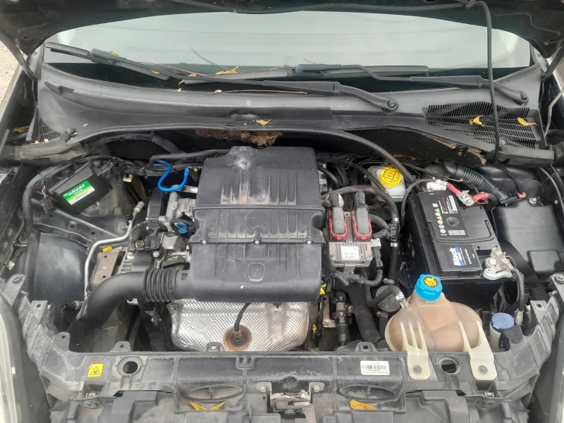 Fiat Punto 1.2i  EVO ГАЗ, снимка 12 - Автомобили и джипове - 45484370