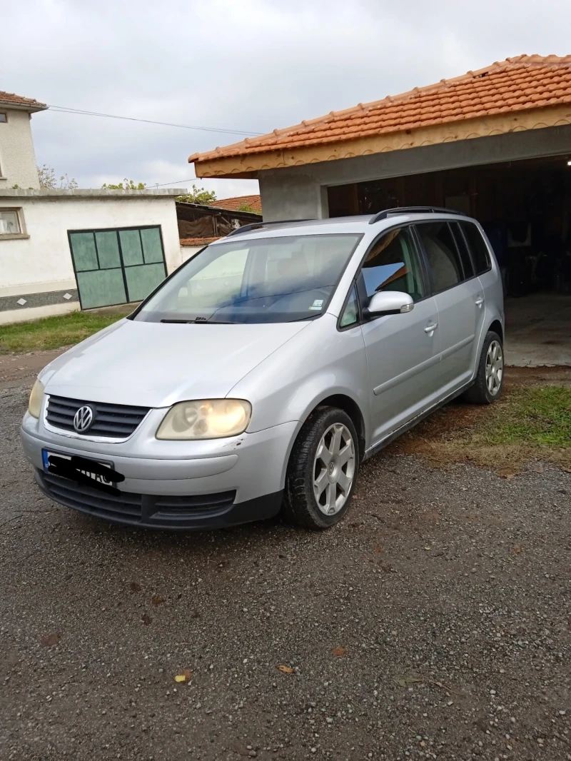 VW Touran, снимка 2 - Автомобили и джипове - 47555901