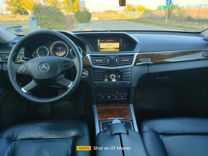 Mercedes-Benz E 200 E200cdi-avtomatic, снимка 11 - Автомобили и джипове - 47368483