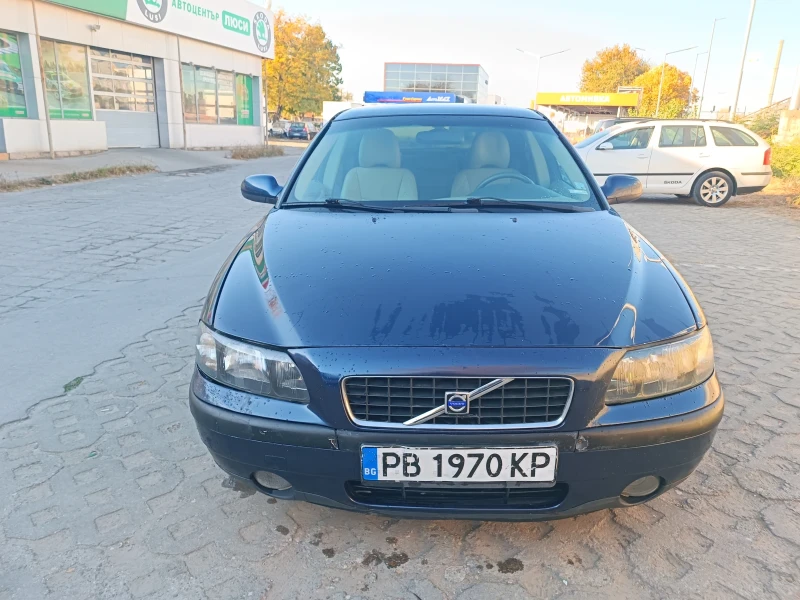 Volvo S60 2.4i, снимка 1 - Автомобили и джипове - 47816328