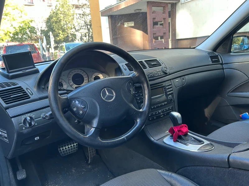 Mercedes-Benz E 280 CDI, снимка 6 - Автомобили и джипове - 48254386