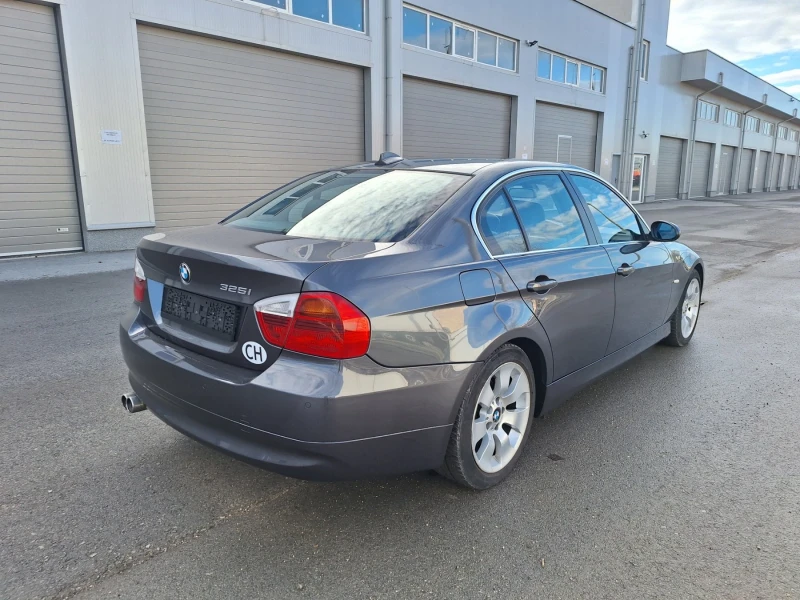 BMW 325 2, 5i, N52 КОЖА, АВТОМАТ, НАВИГАЦИЯ, ТОП., снимка 5 - Автомобили и джипове - 48635958