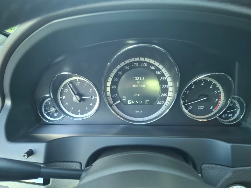 Mercedes-Benz E 350 Cabrio AMG package, снимка 12 - Автомобили и джипове - 51691980