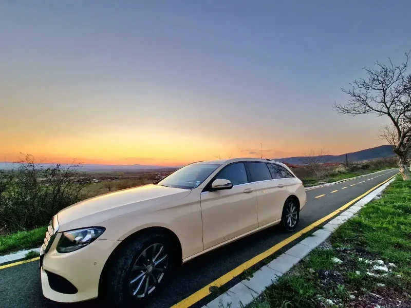 Mercedes-Benz E 220 E220, снимка 8 - Автомобили и джипове - 52269121