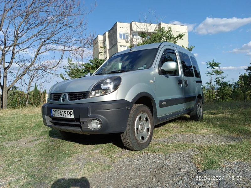 Renault Kangoo 1.6 4X4, снимка 2 - Автомобили и джипове - 52242701