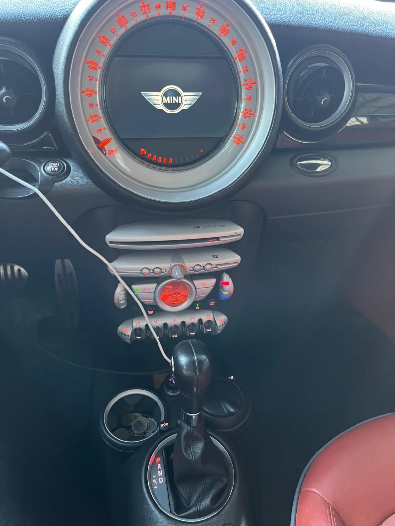 Mini Cooper s 1.6T, снимка 10 - Автомобили и джипове - 52539577