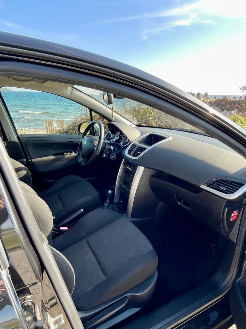 Peugeot 207, снимка 13 - Автомобили и джипове - 53010795