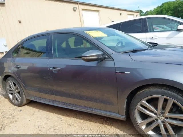 VW Passat R-LINE - изображение 8