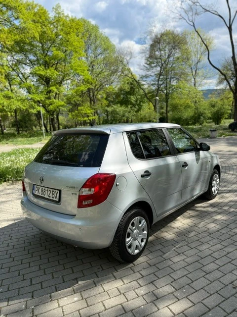 Skoda Fabia 1.6 TDI, снимка 4 - Автомобили и джипове - 54502798