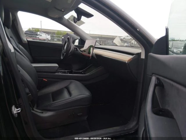 Tesla Model Y Long Range Dual Motor AWD, снимка 5 - Автомобили и джипове - 54730814