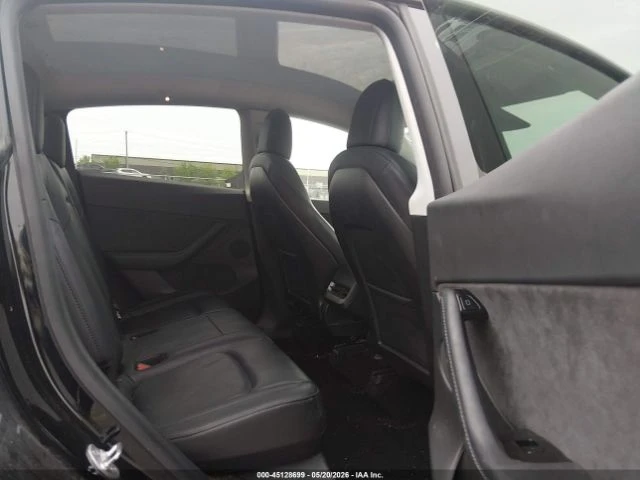 Tesla Model Y Long Range Dual Motor AWD, снимка 8 - Автомобили и джипове - 54730814
