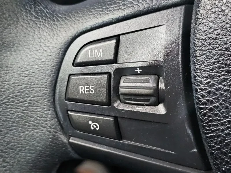 BMW 320 D HEAD UP| �������| �����| ���������| KEYLESS | Mobile.bg � ����������� 17