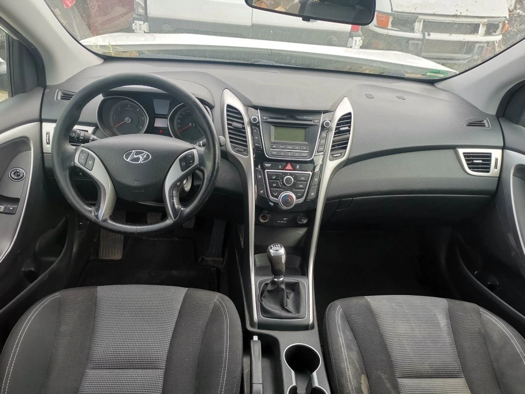 Hyundai I30 1,6crdi - изображение 7