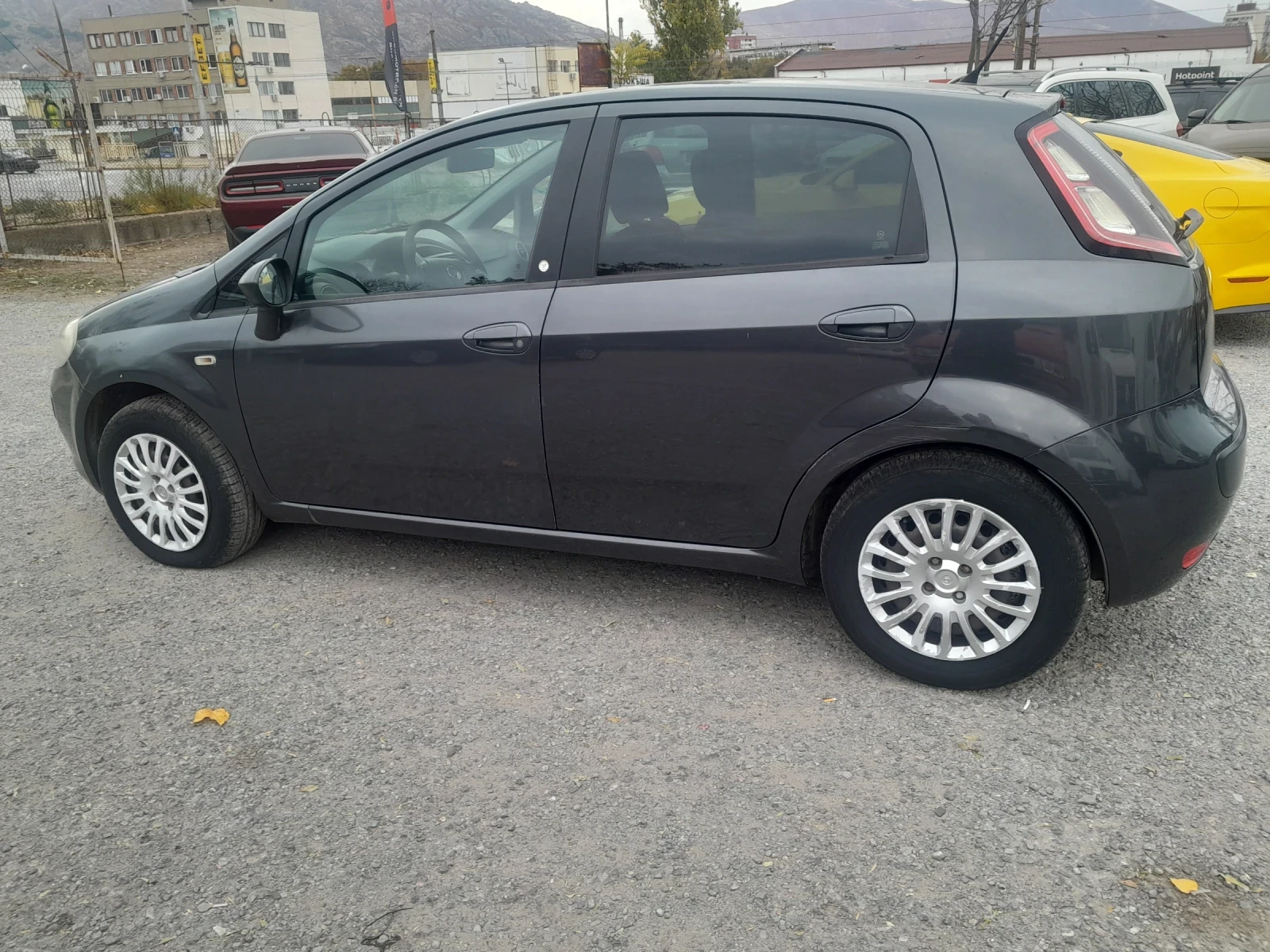 Fiat Punto 1.2i  EVO ГАЗ - изображение 3