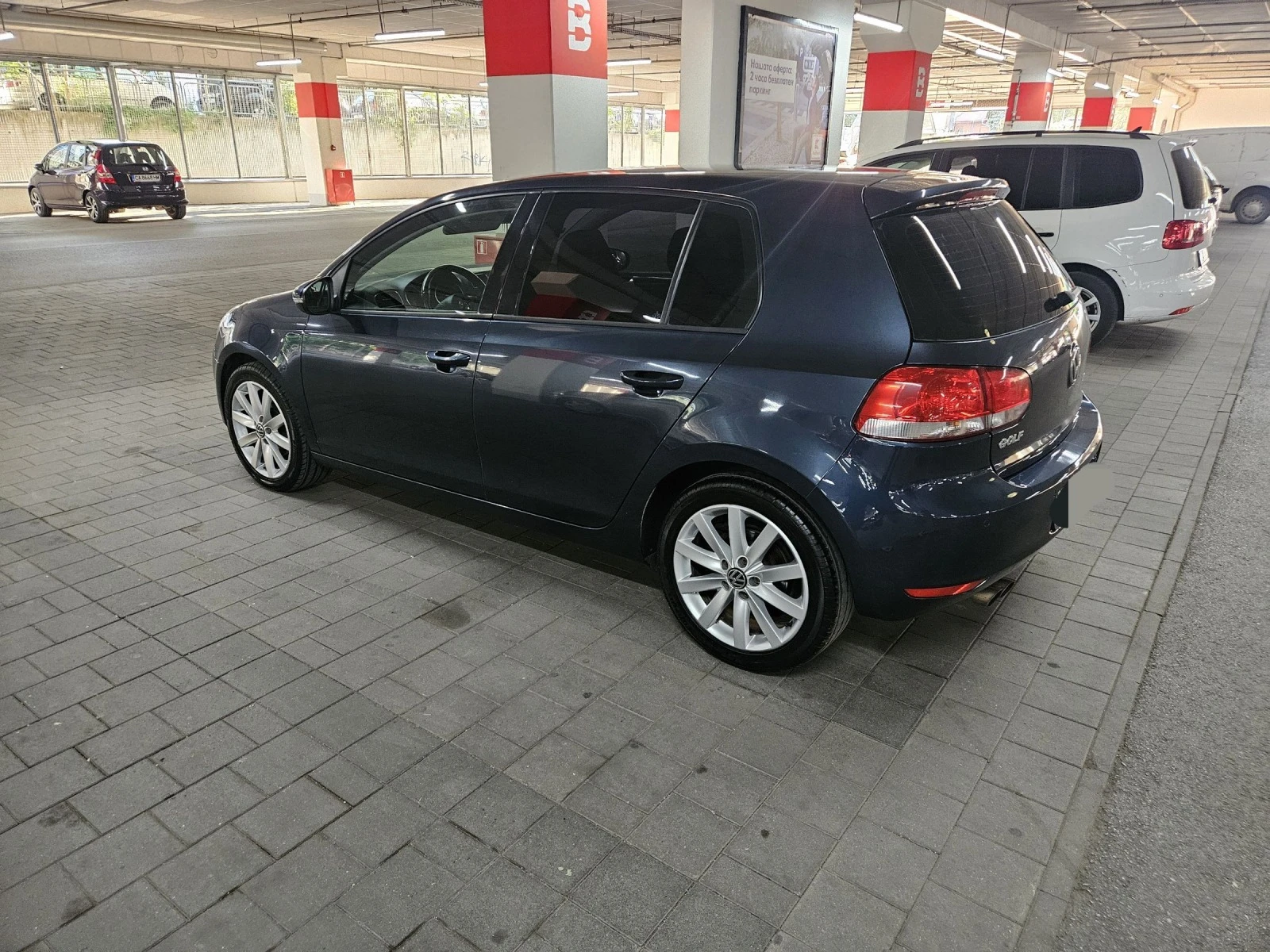 VW Golf 2.0 tdi 110 кс HIGHLINE - изображение 4