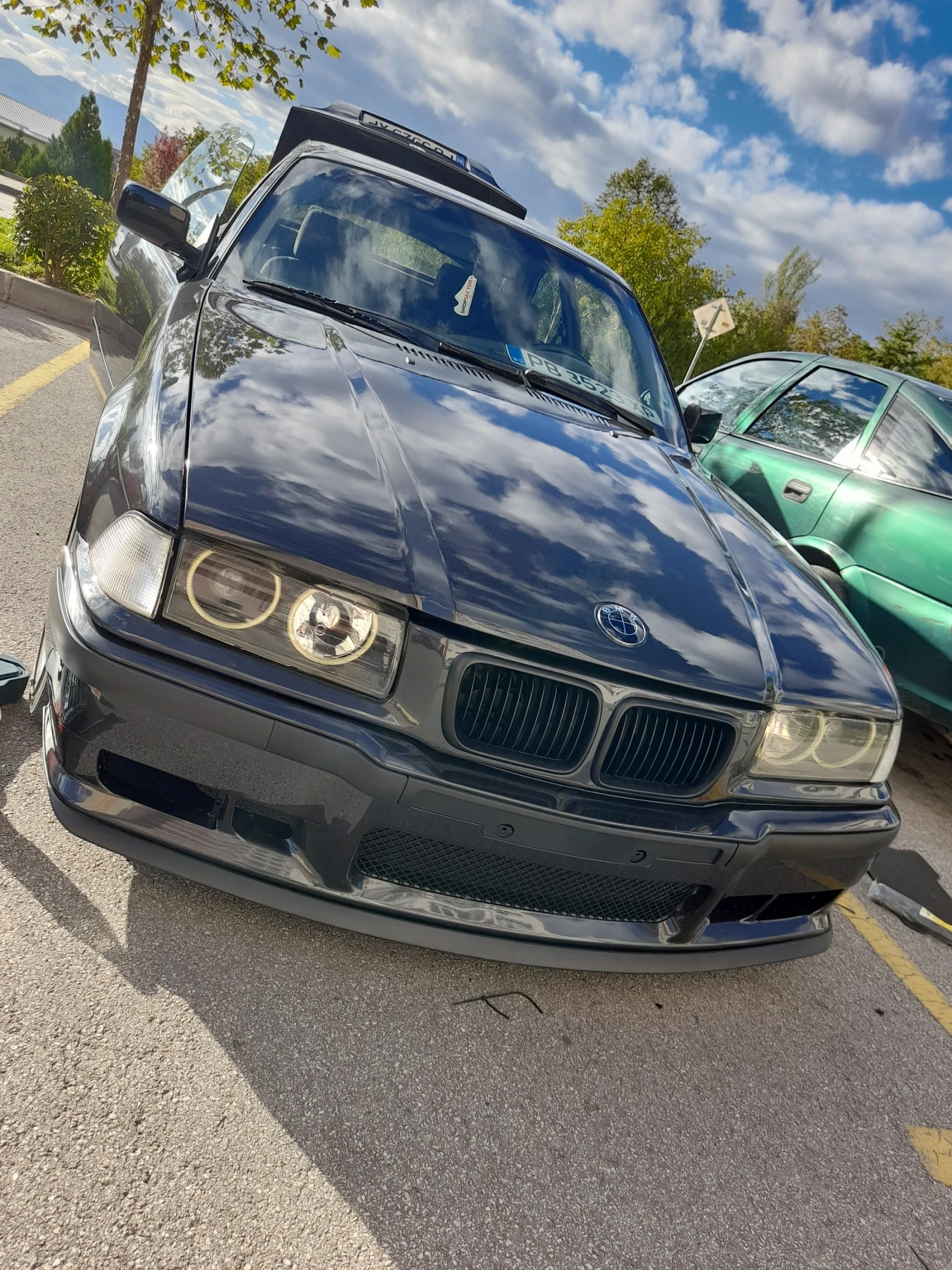 BMW 318 IS - изображение 2
