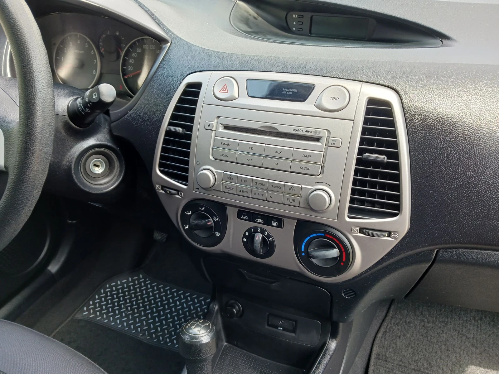 Hyundai I20  - изображение 8