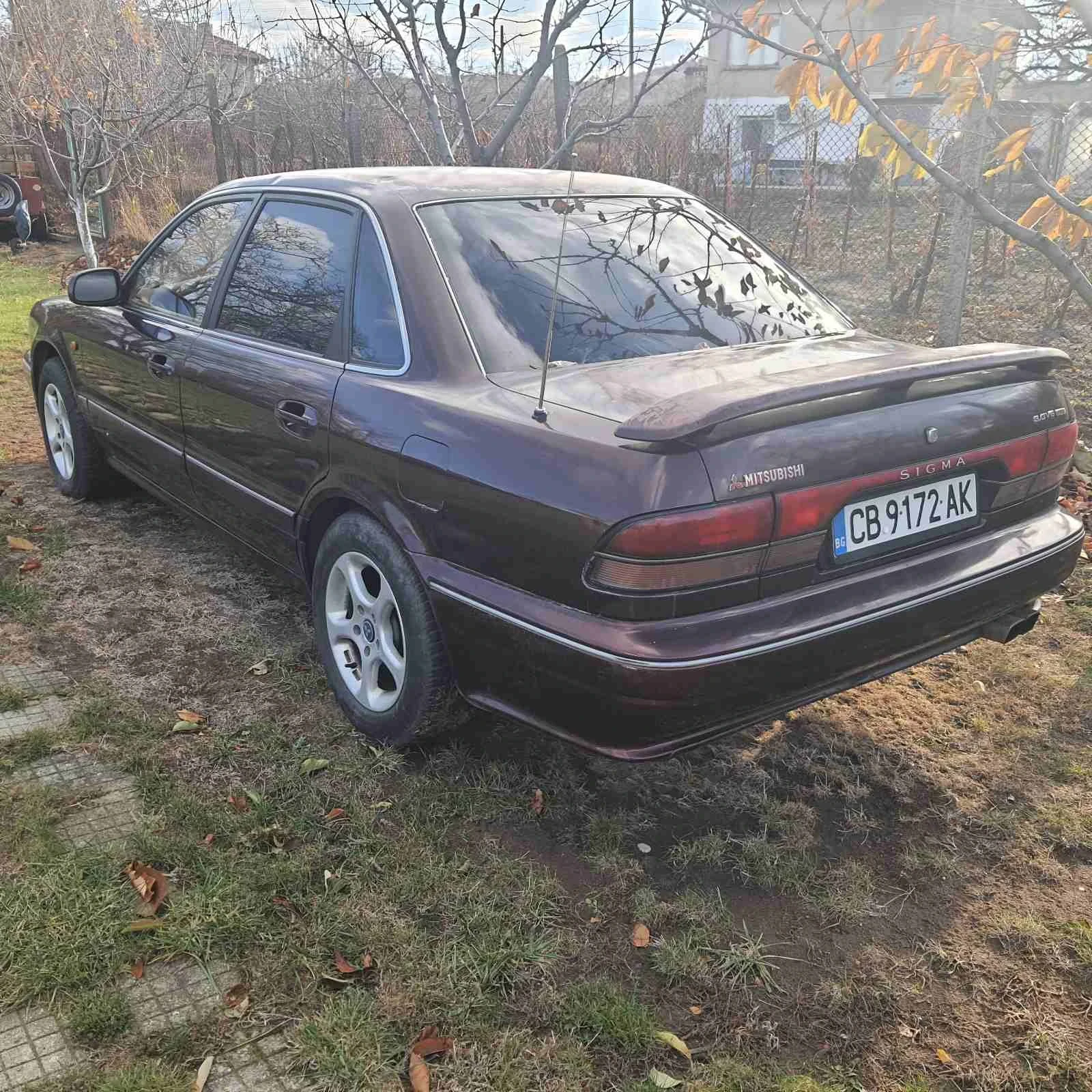 Mitsubishi Sigma Бензин газ - изображение 6