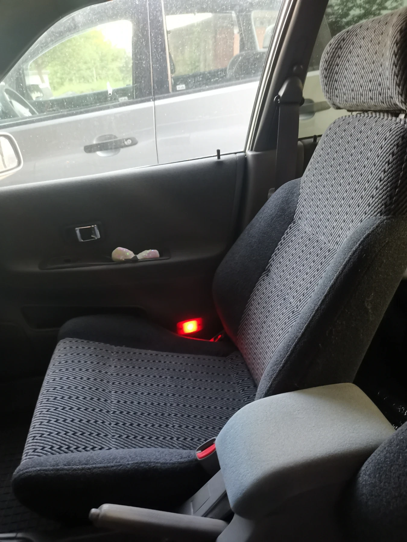 Daihatsu Applause 1.6 - изображение 7