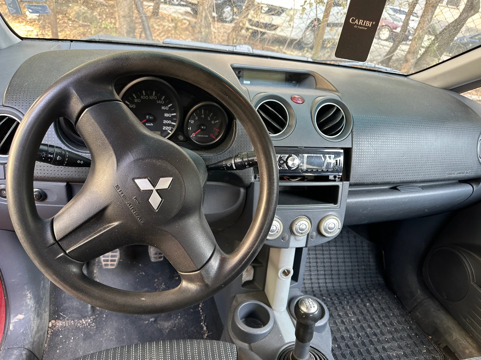 Mitsubishi Colt 1.1 2008 - изображение 4