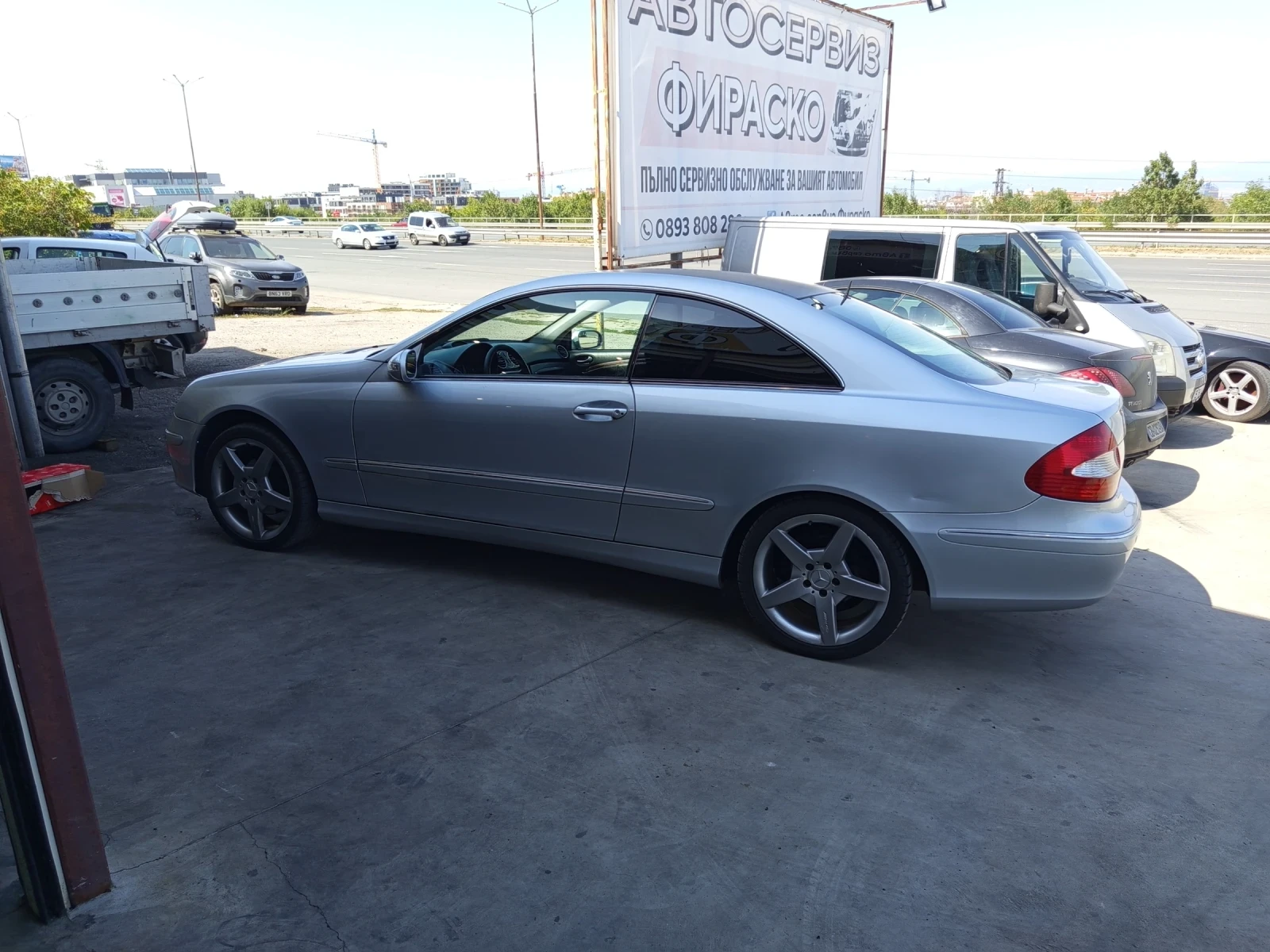 Mercedes-Benz CLK 220D 150 | Mobile.bg — изображение 11