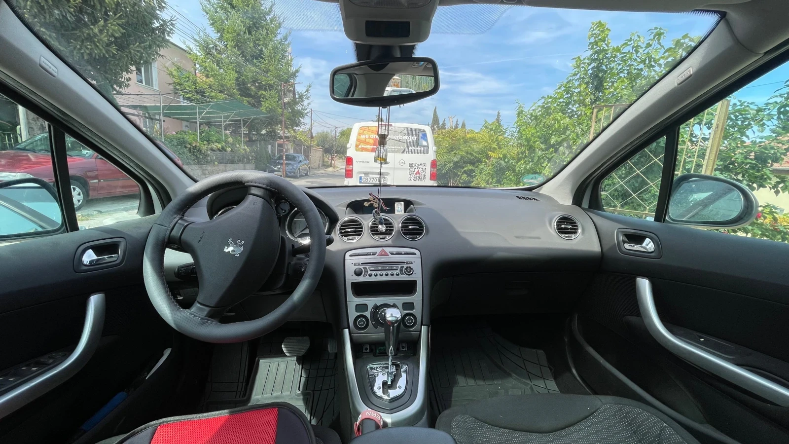 Peugeot 308 SW 1.6 - изображение 5