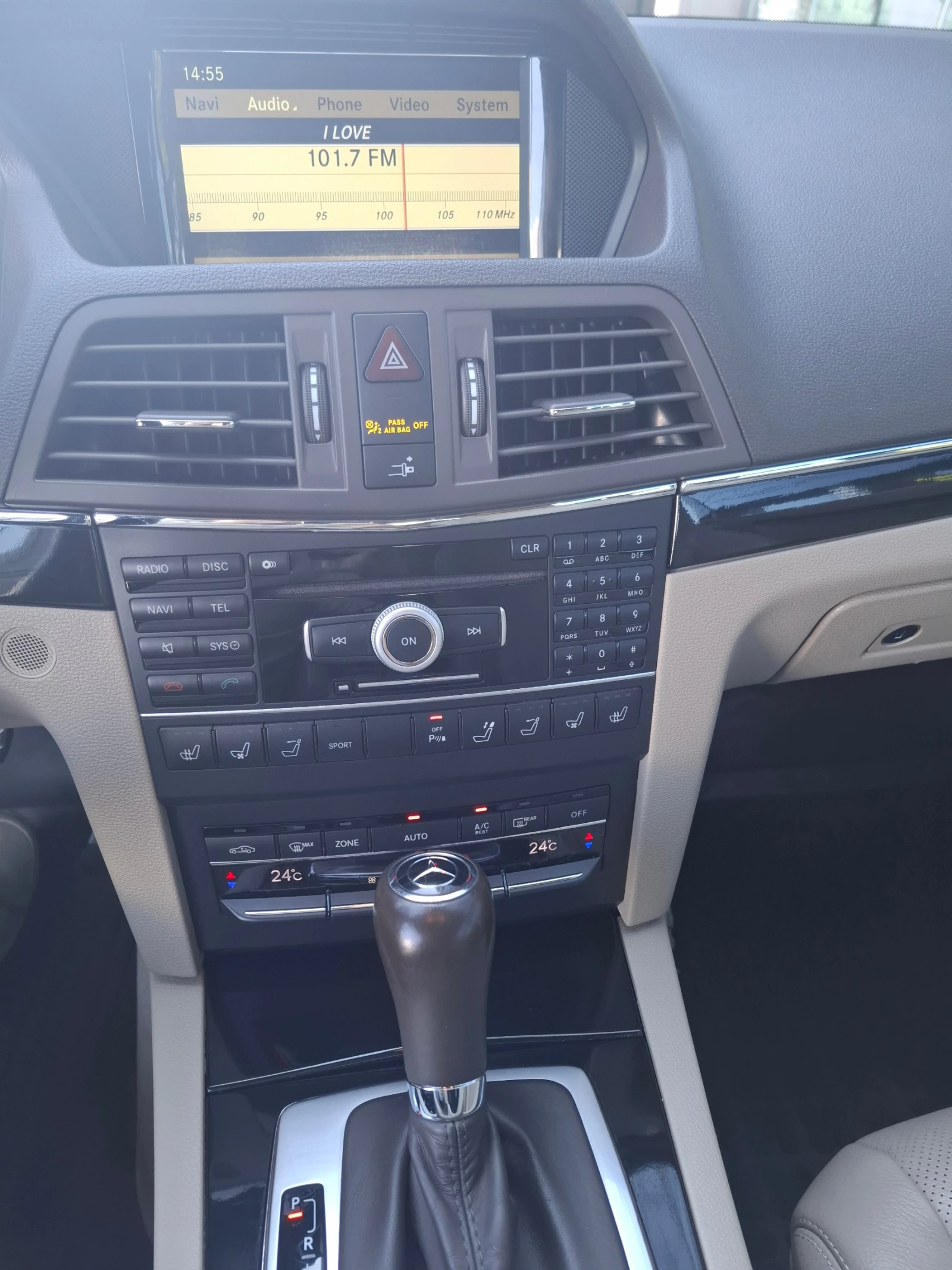 Mercedes-Benz E 350 Cabrio AMG package | Mobile.bg   11