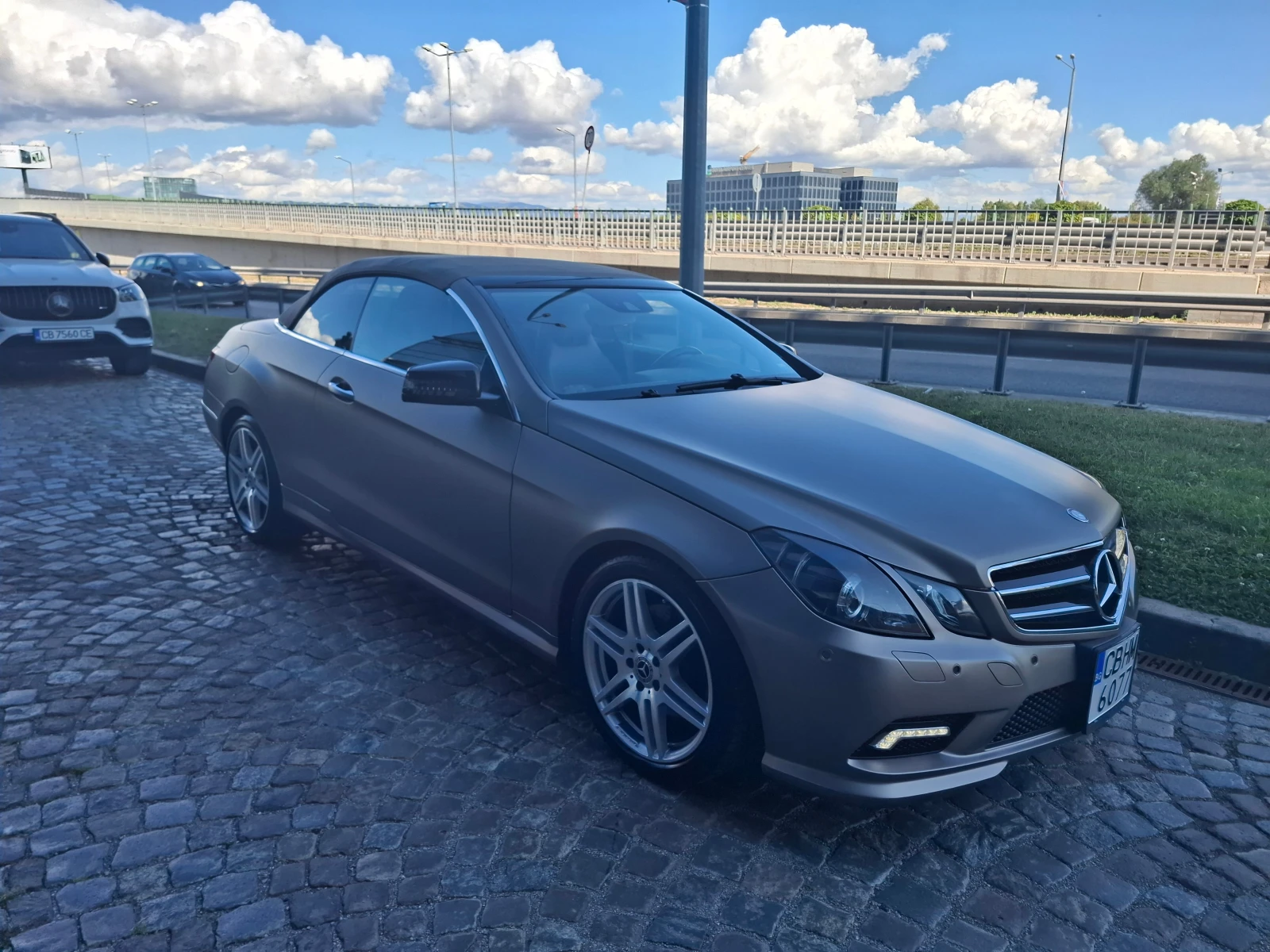 Mercedes-Benz E 350 Cabrio AMG package - изображение 3