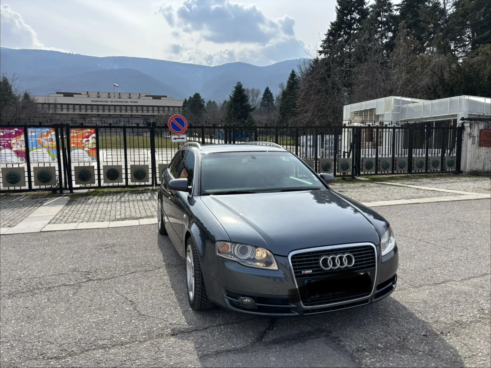 Audi A4 S line quattro